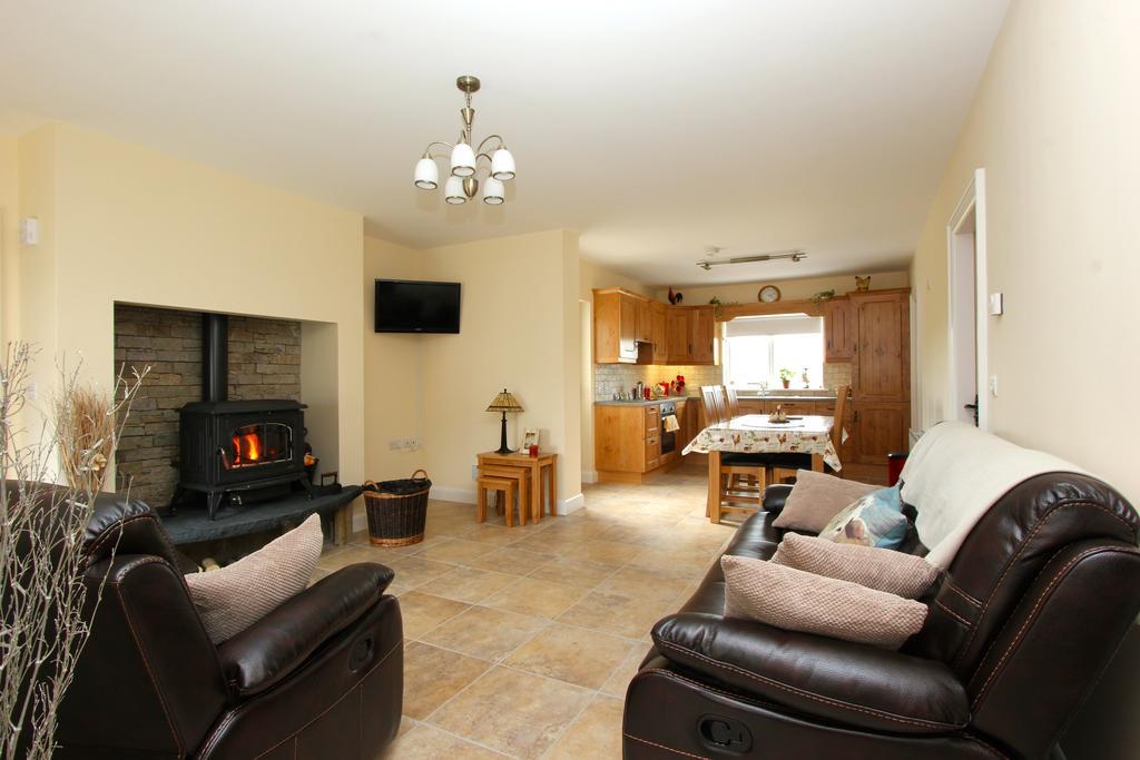 Pat Larry'S Cottage Greencastle  Room photo
