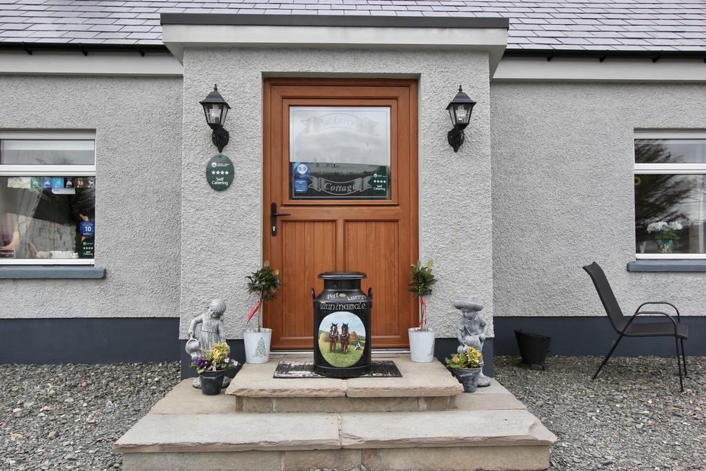 Pat Larry'S Cottage Greencastle  Exterior photo